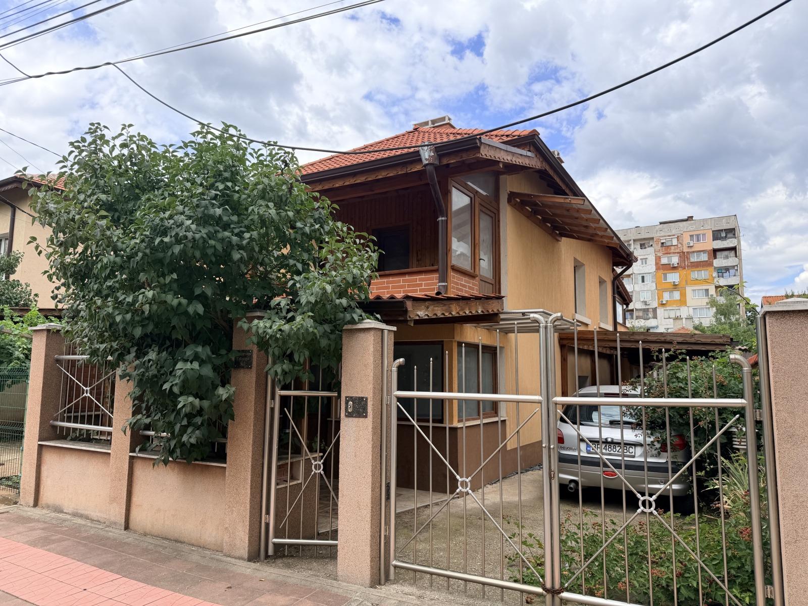 House Floor for Sale in Vratsa, Metalurg