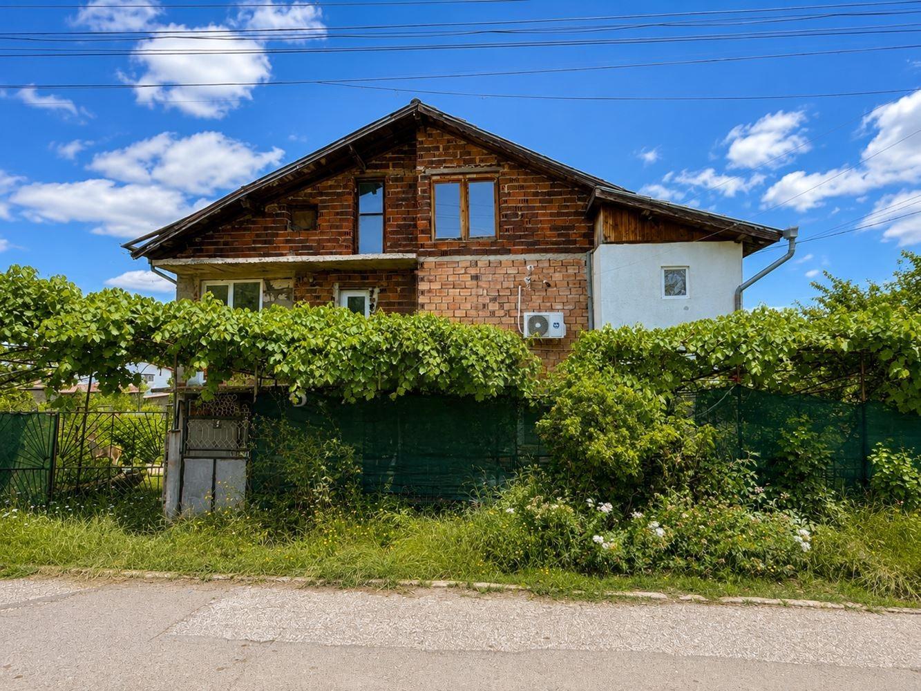 House for Sale in Kostinbrod, Sofia Province