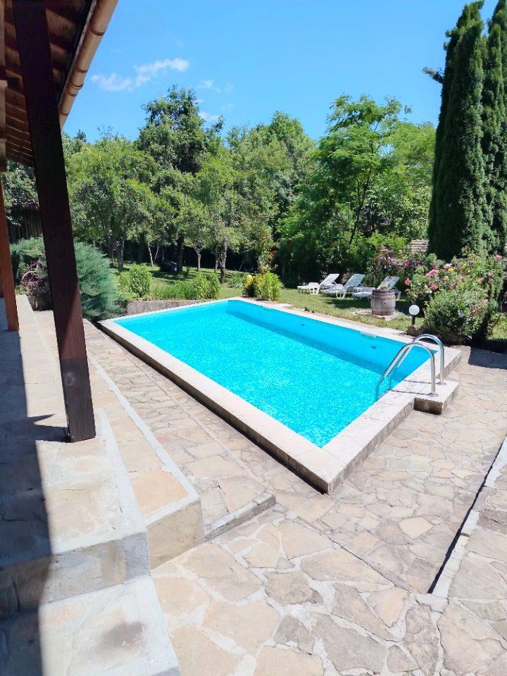House for Sale in Apriltsi, Lovech