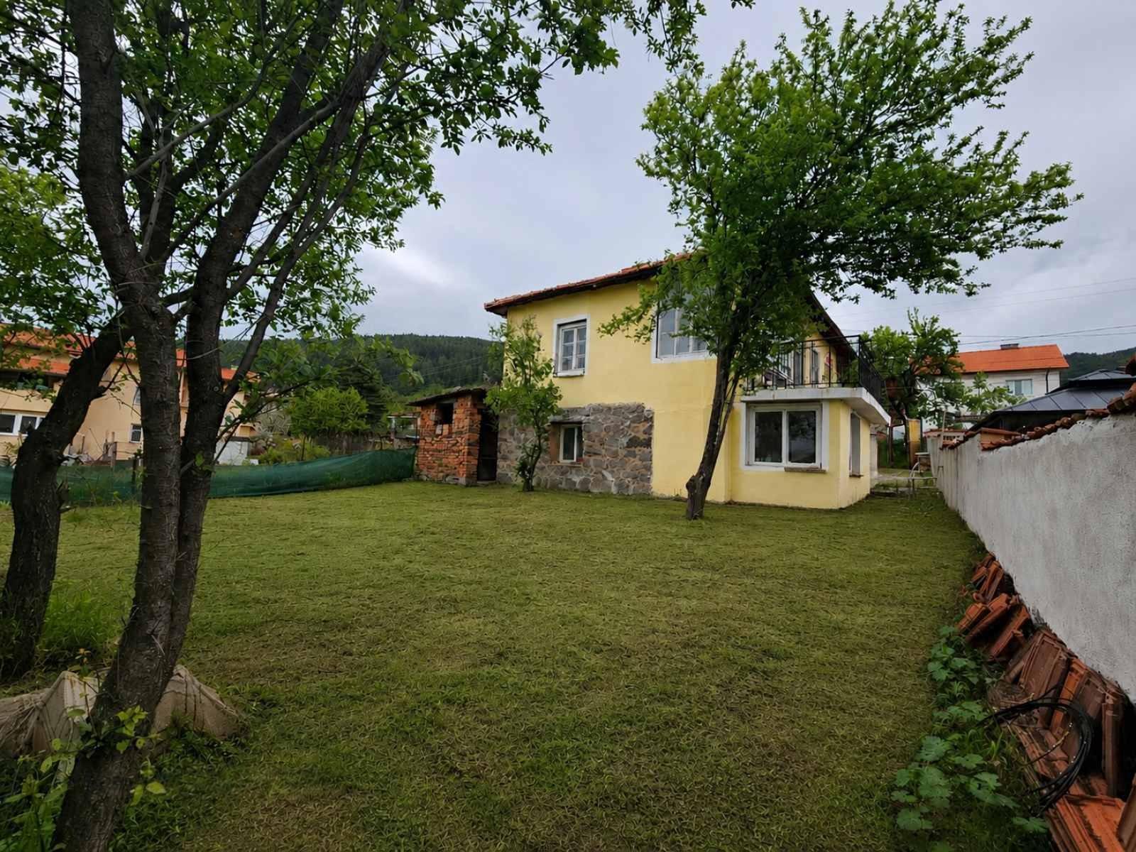 House for Sale in Kladnitsa, Pernik