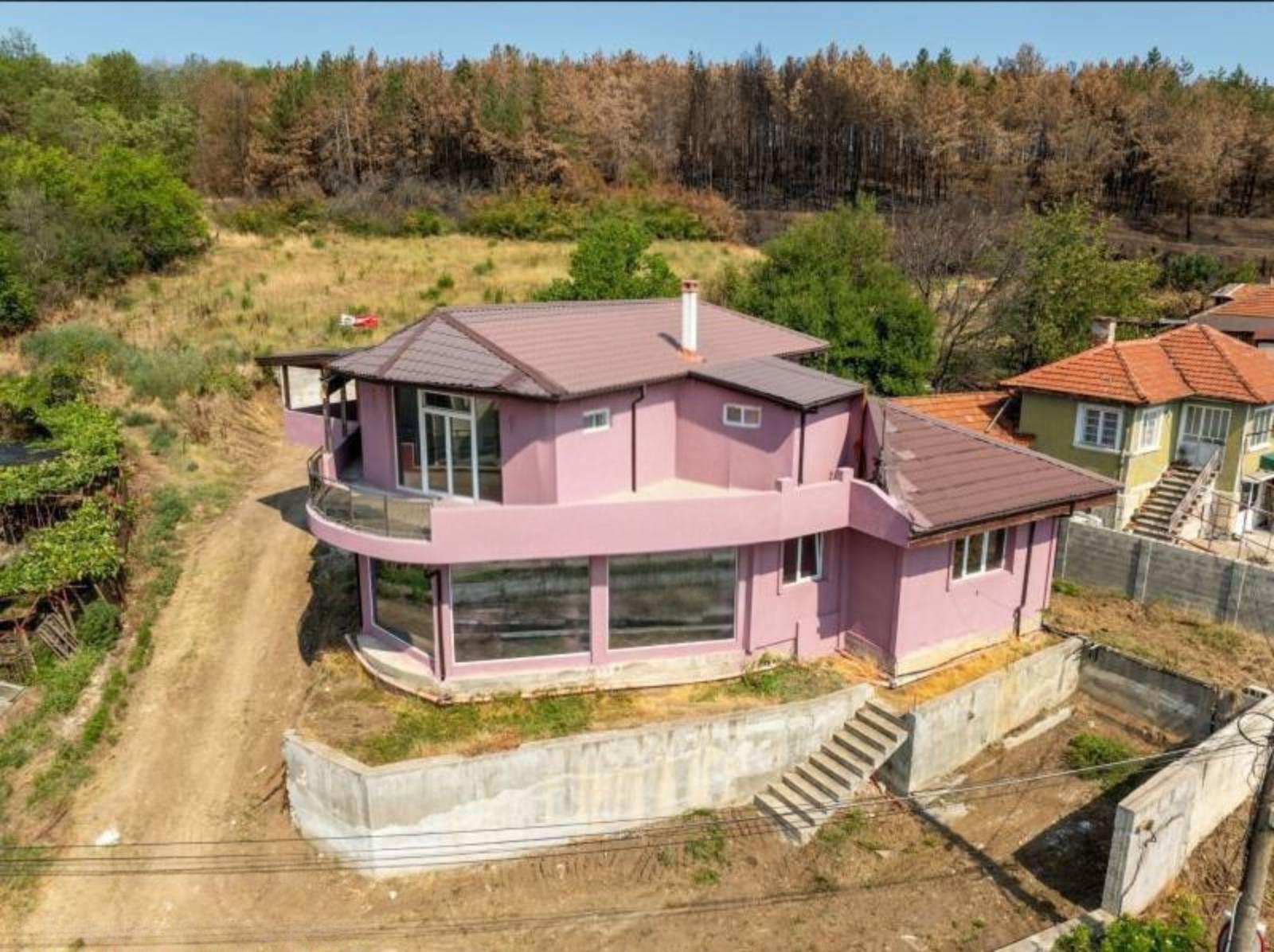 House for Sale in Nikolovo, Ruse