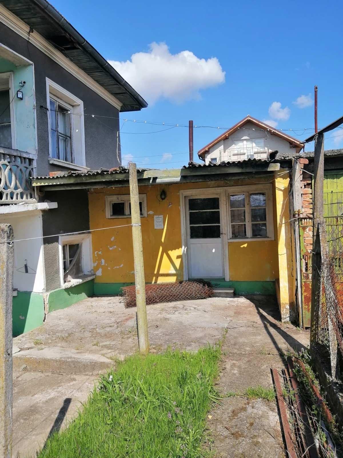 House for Sale in Gorno Peshtene, Vratsa