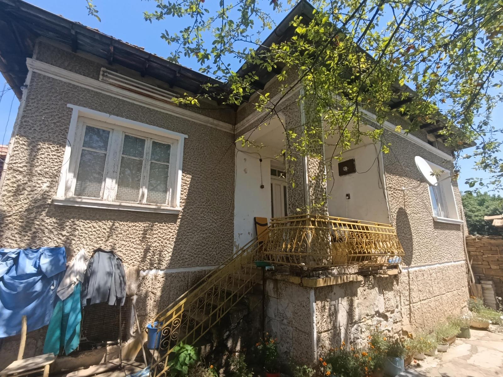 House for Sale in Daskot, Veliko Tarnovo