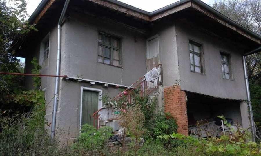 House for Sale in Kamenitsa, Sofia Province
