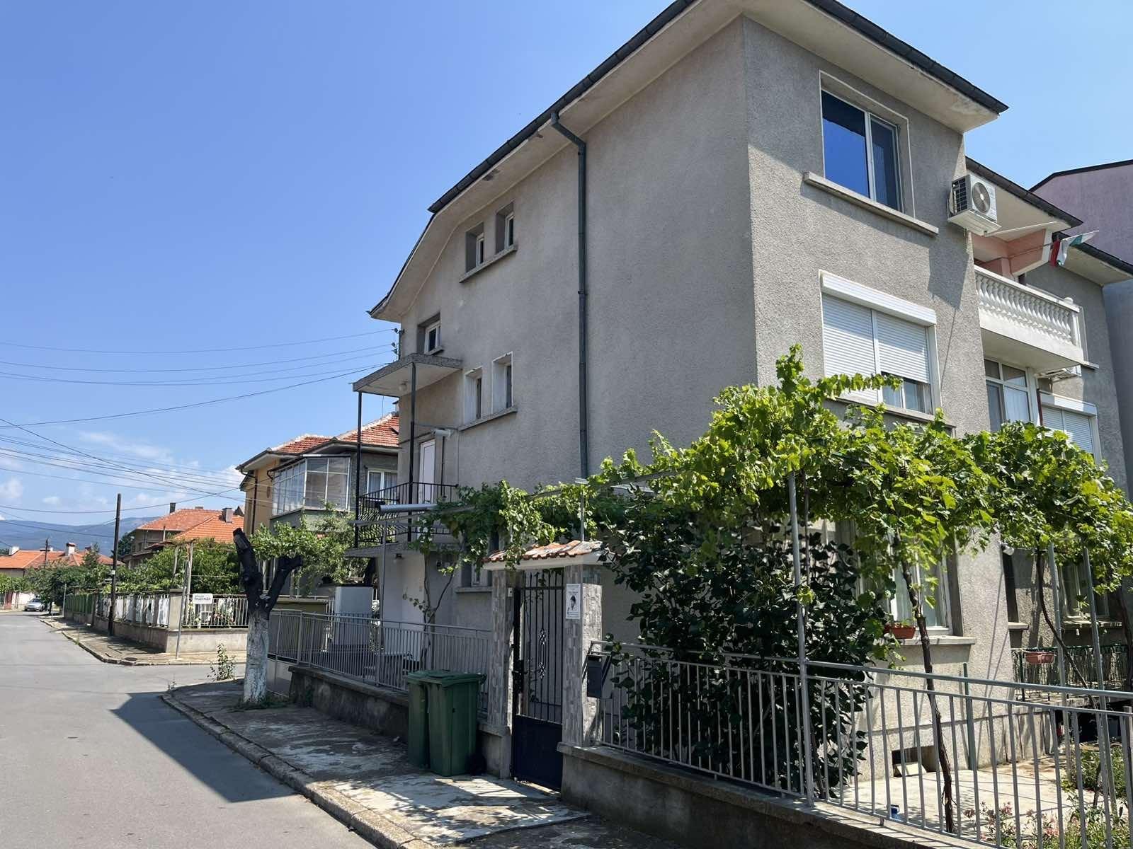 House Floor for Sale in Kazanlak, Stara Zagora