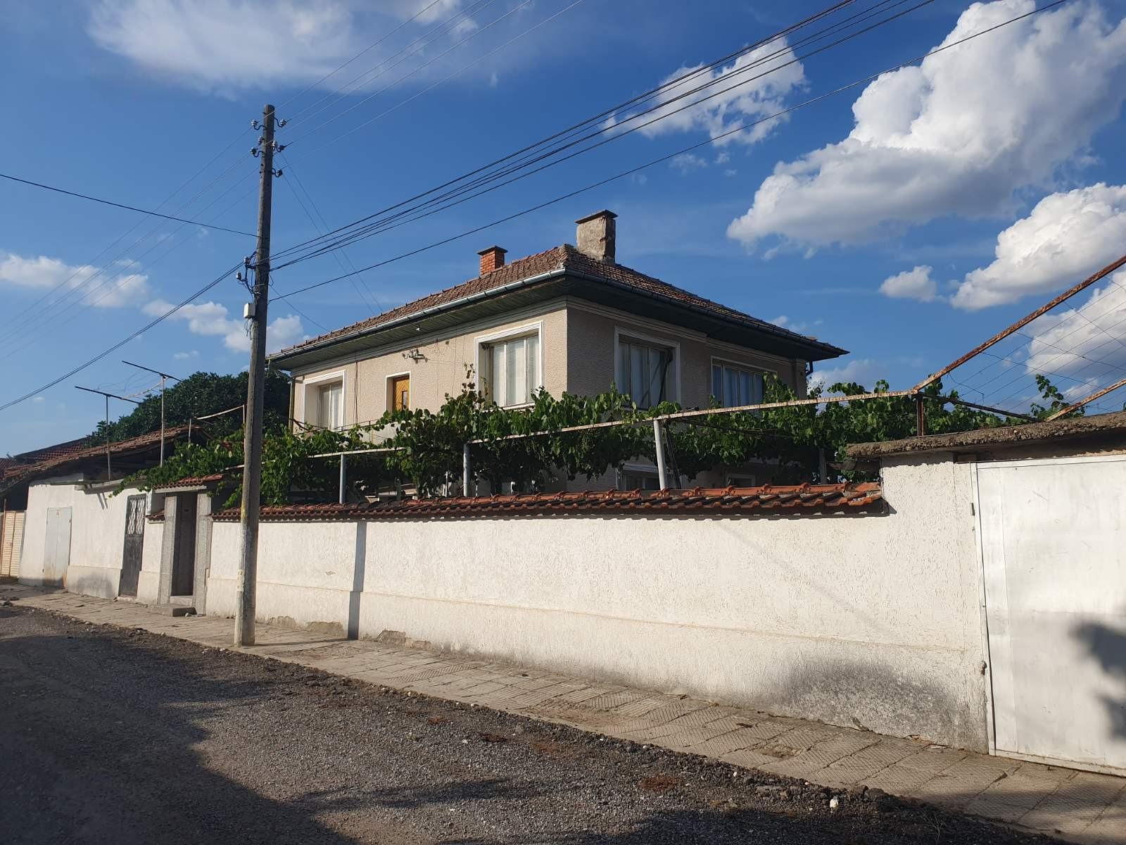 House for Sale in Panicheri, Plovdiv