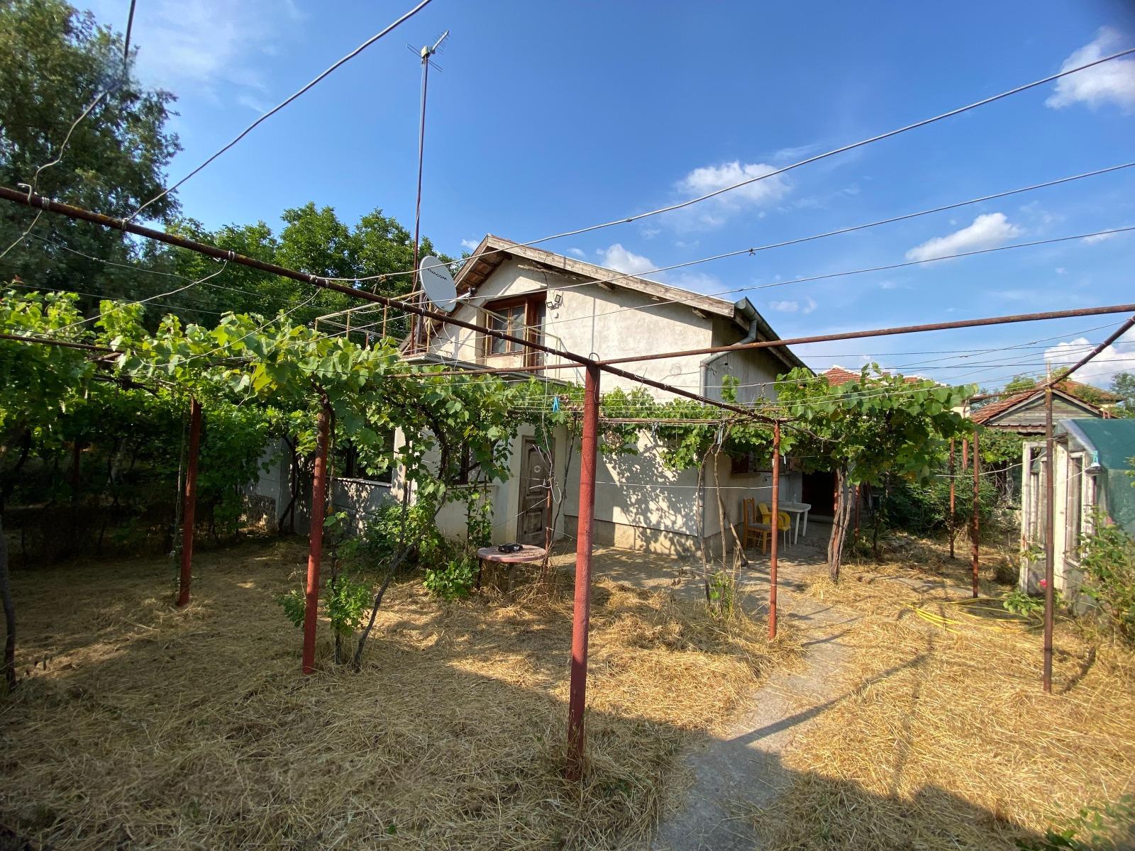 House for Sale in Galatin, Vratsa
