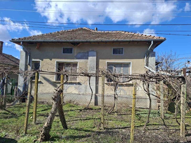 House for Sale in Dekov, Pleven