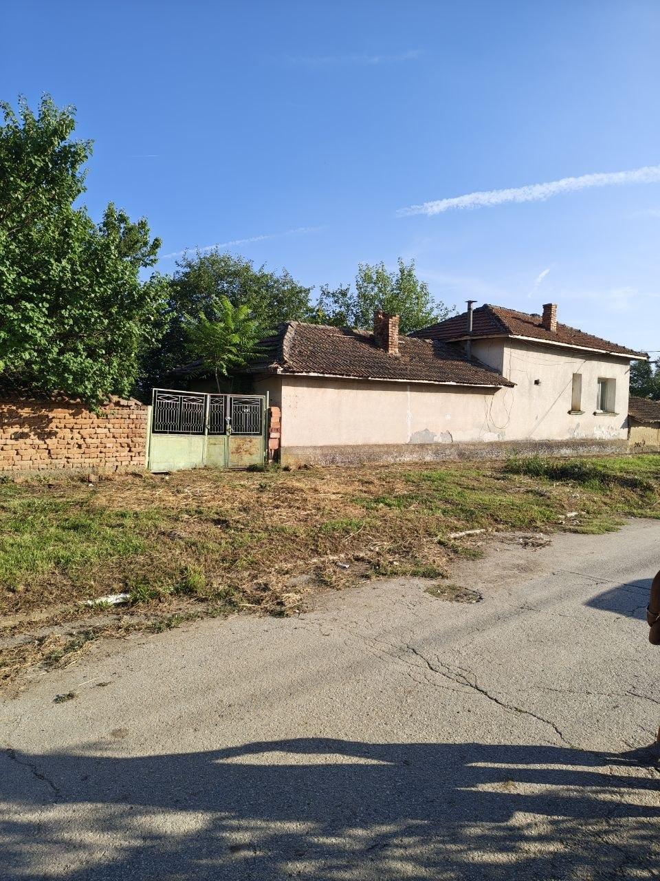 House for Sale in Batsova mahala, Pleven