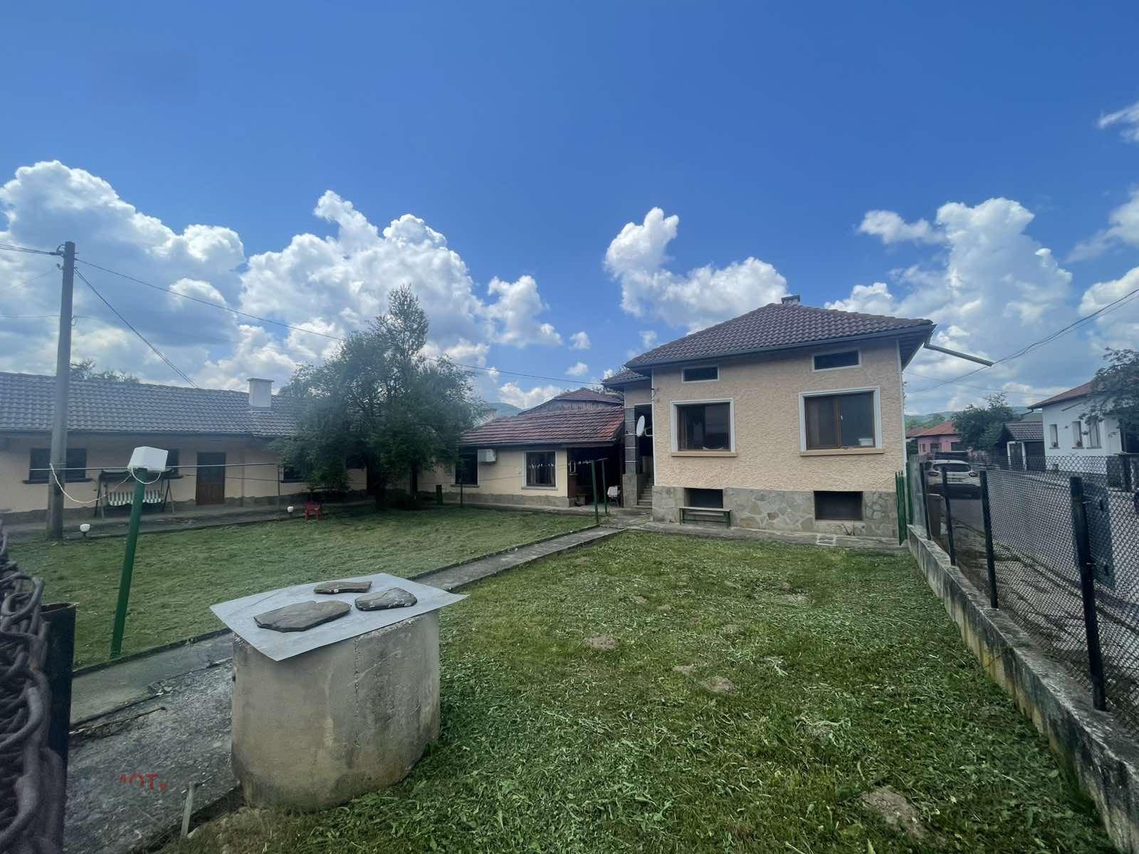 House for Sale in Apriltsi, Lovech