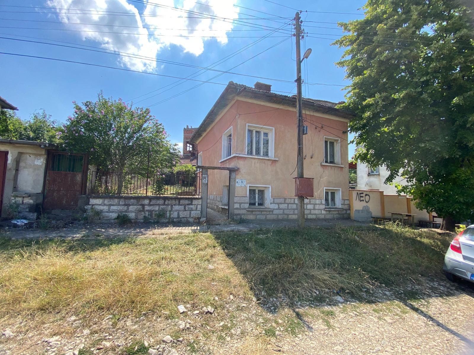 House for Sale in Banitsa, Vratsa