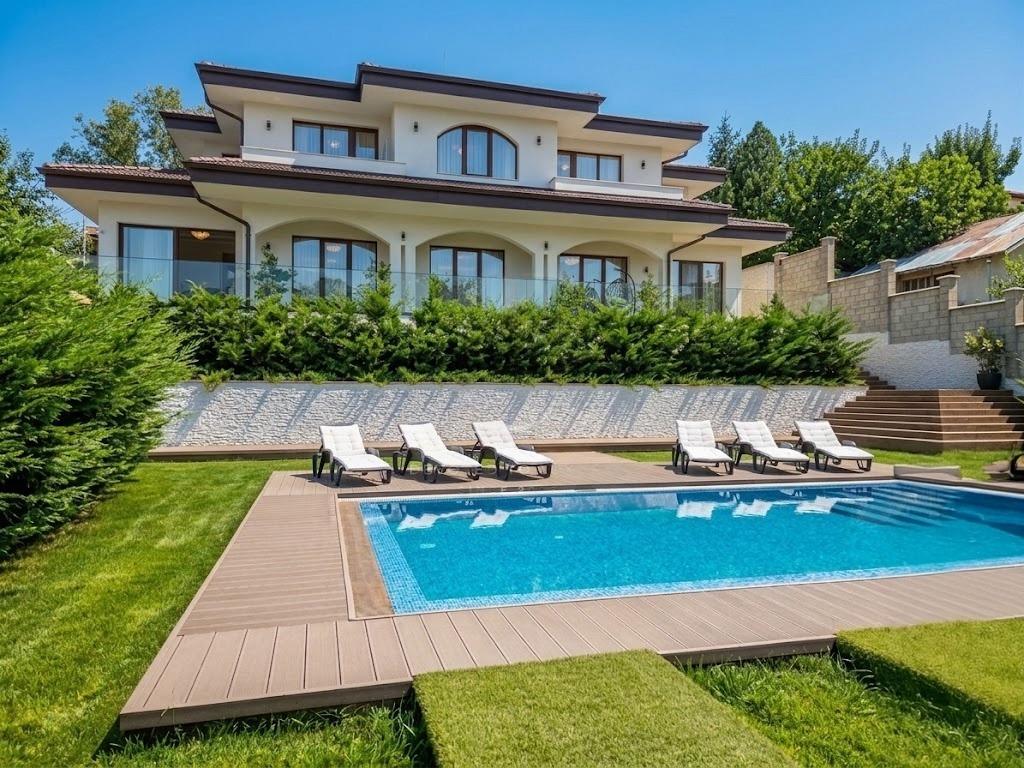 House for Sale in Varna, Alen mak Area