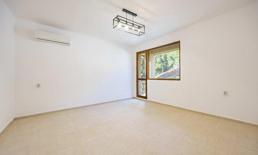 House Floor for Sale in Sofia, Kokalyane