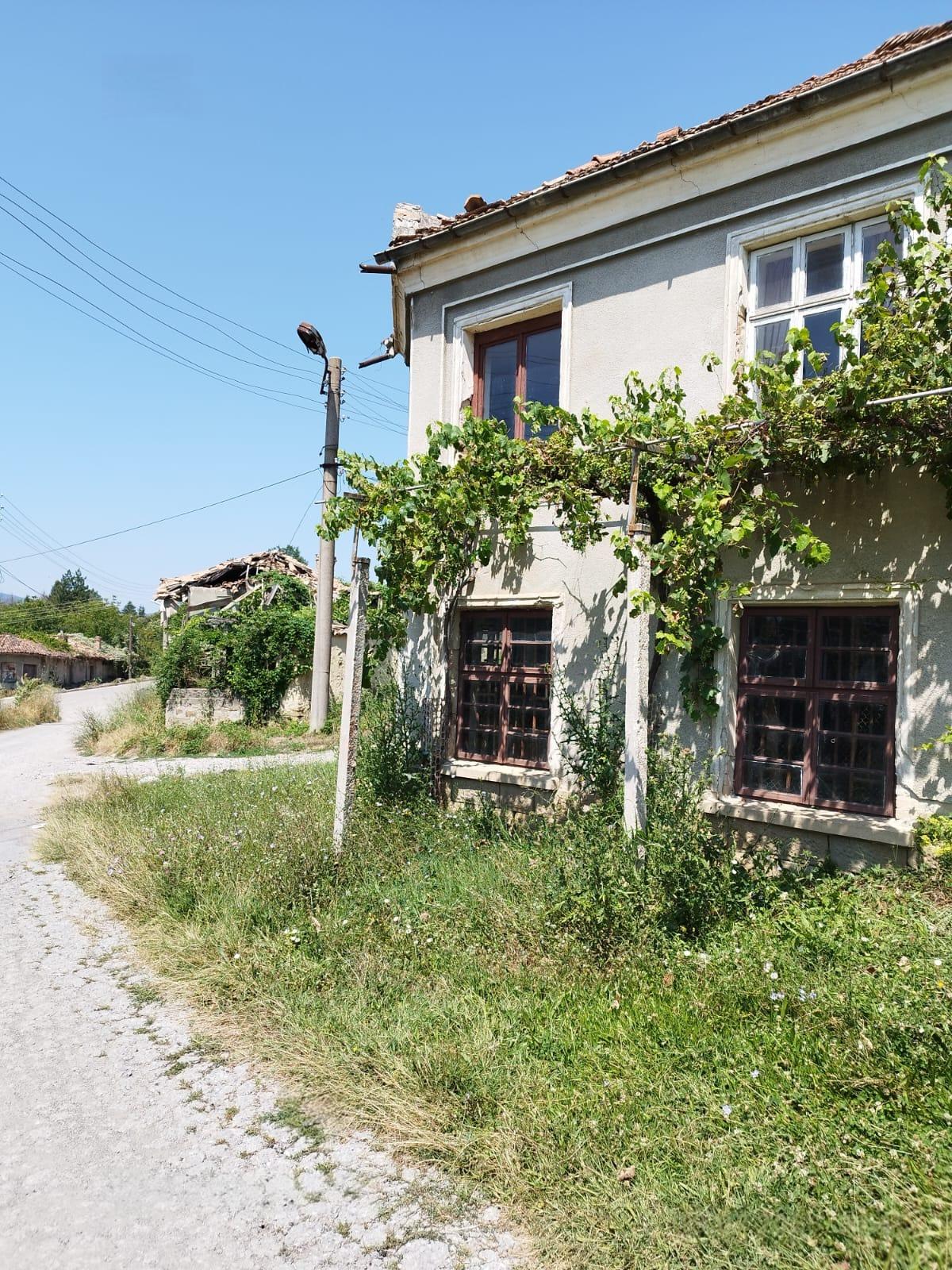 House for Sale in Zlatar, Shumen