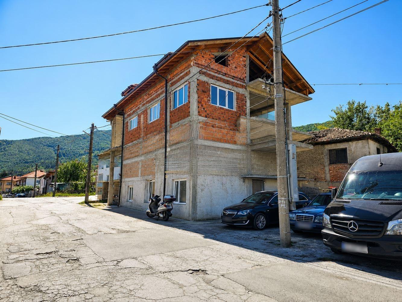 House for Sale in Kostenets, Sofia Province