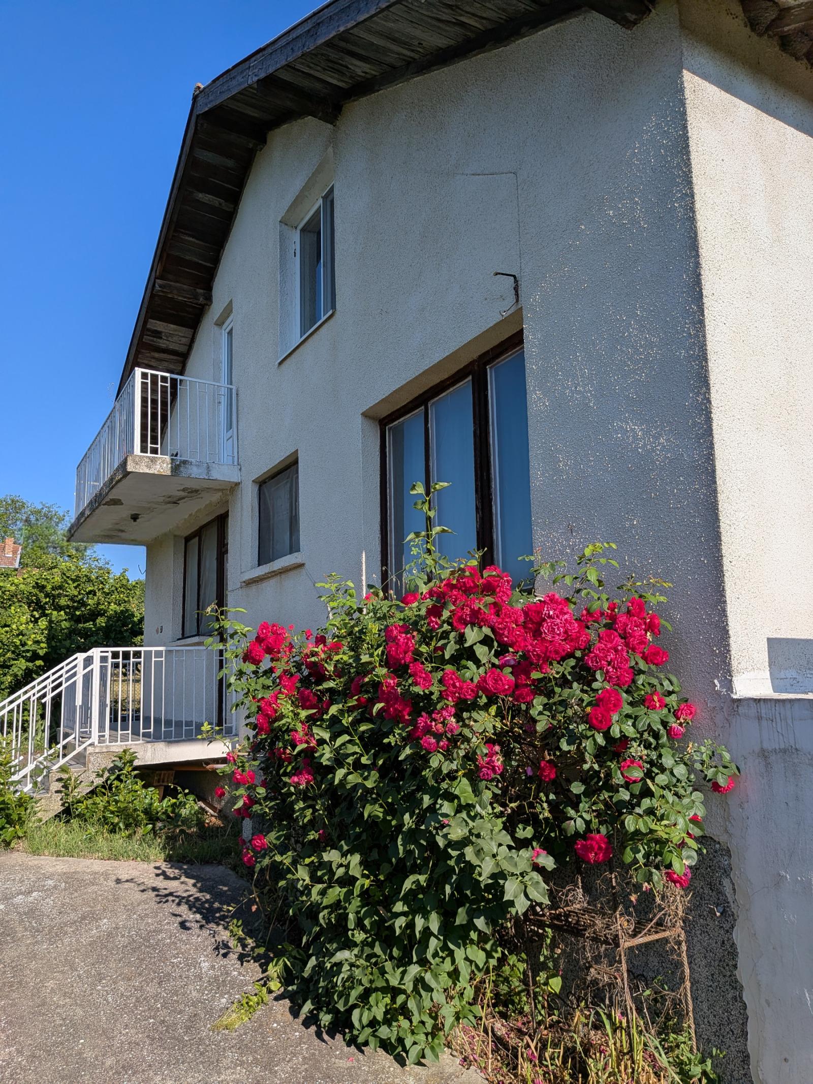 Villa for Sale in Ravna gora, Burgas