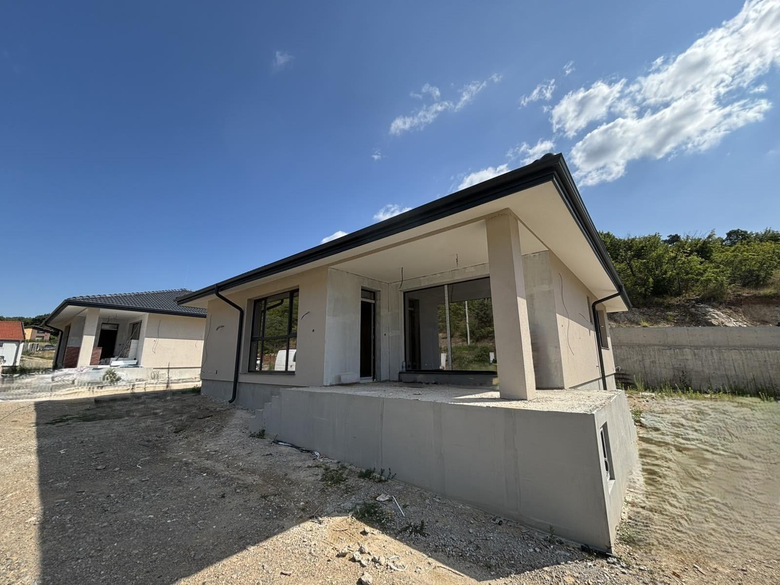House for Sale in Bogomilovo, Stara Zagora