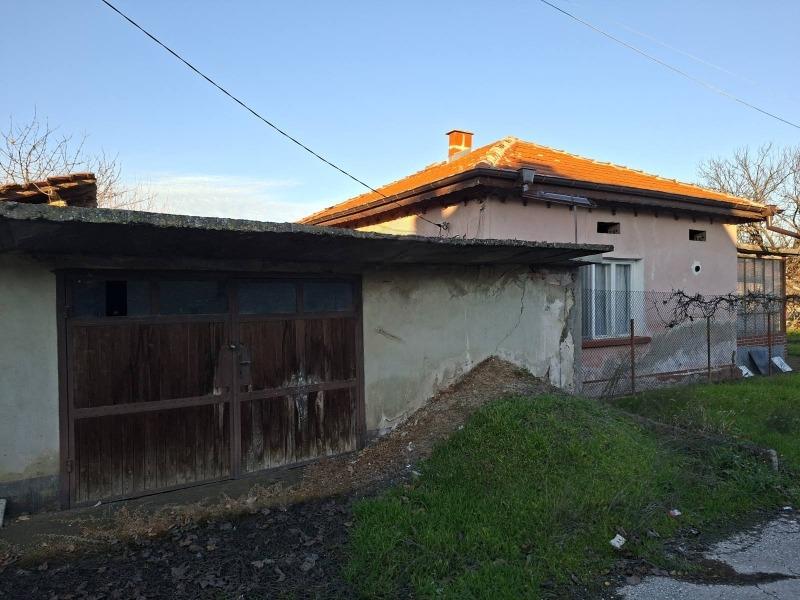 House for Sale in Dolna Mitropoliya, Pleven
