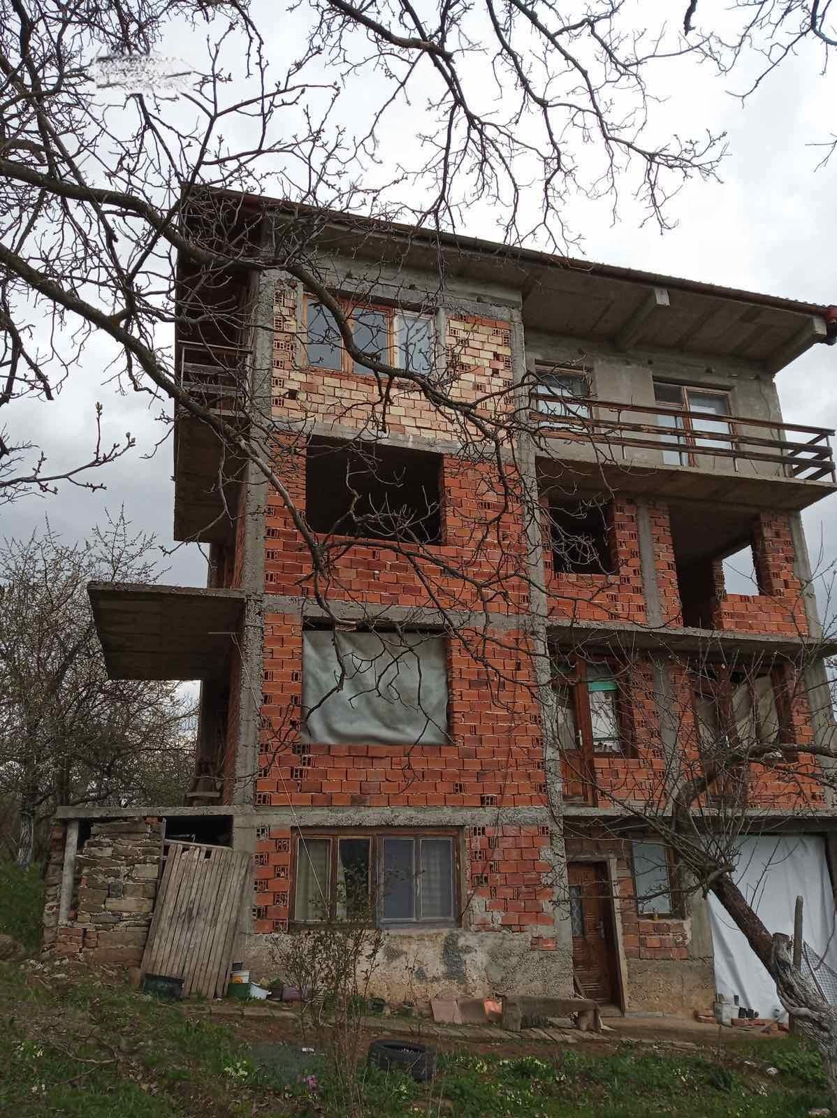 House for Sale in Izvor, Pernik