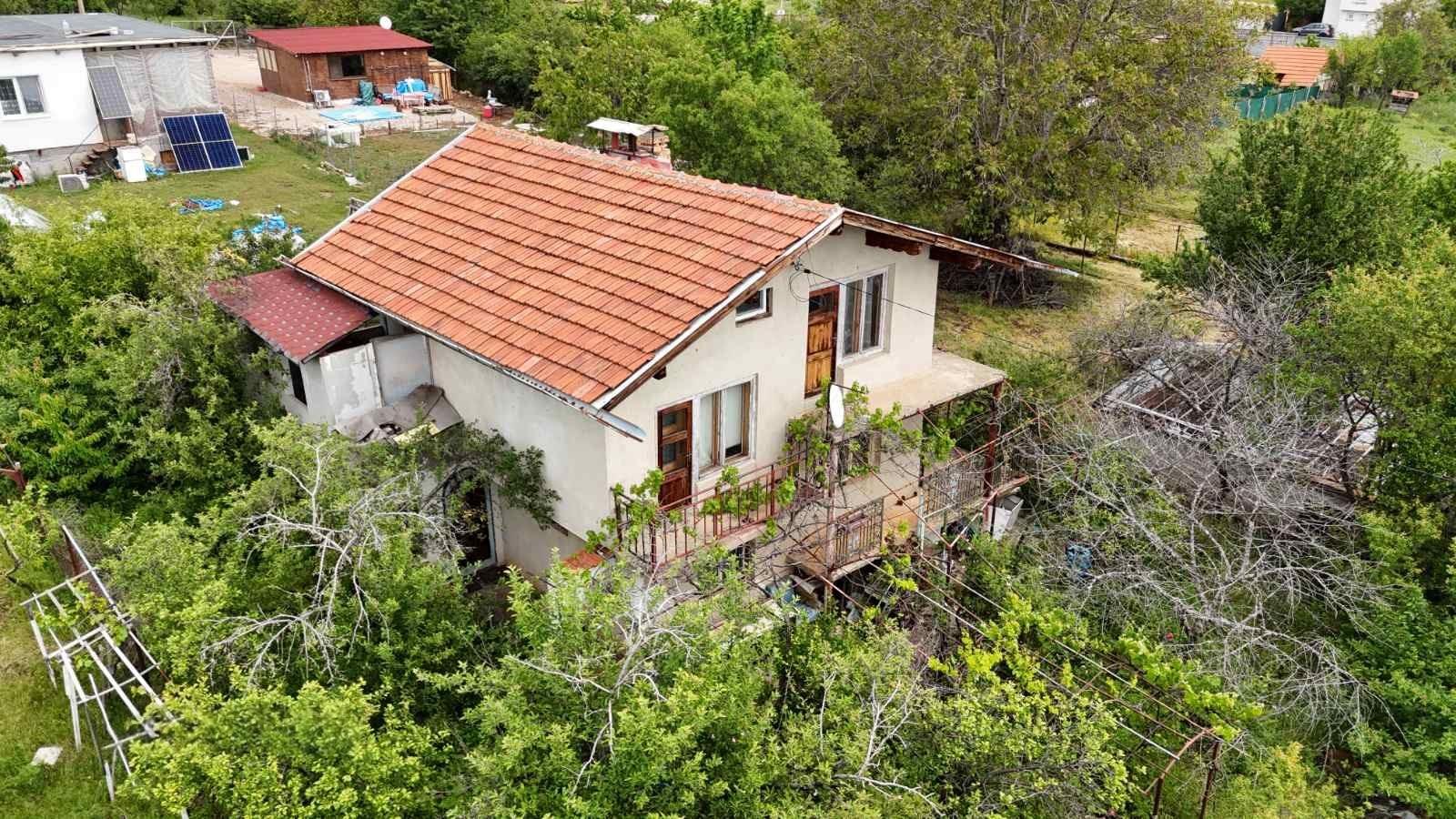 House for Sale in Bogovtsi, Sofia Province
