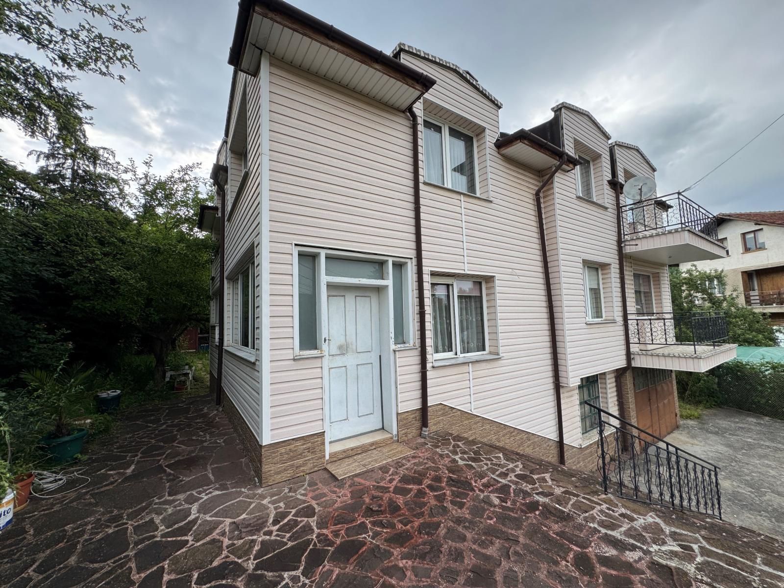 House for Sale in Sofia, Vladaya