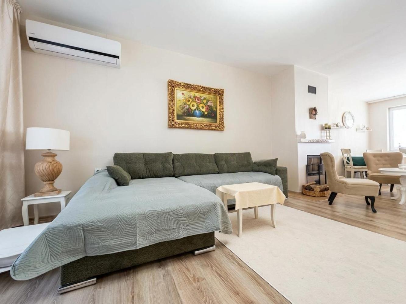 House for Sale in Brestnik, Plovdiv