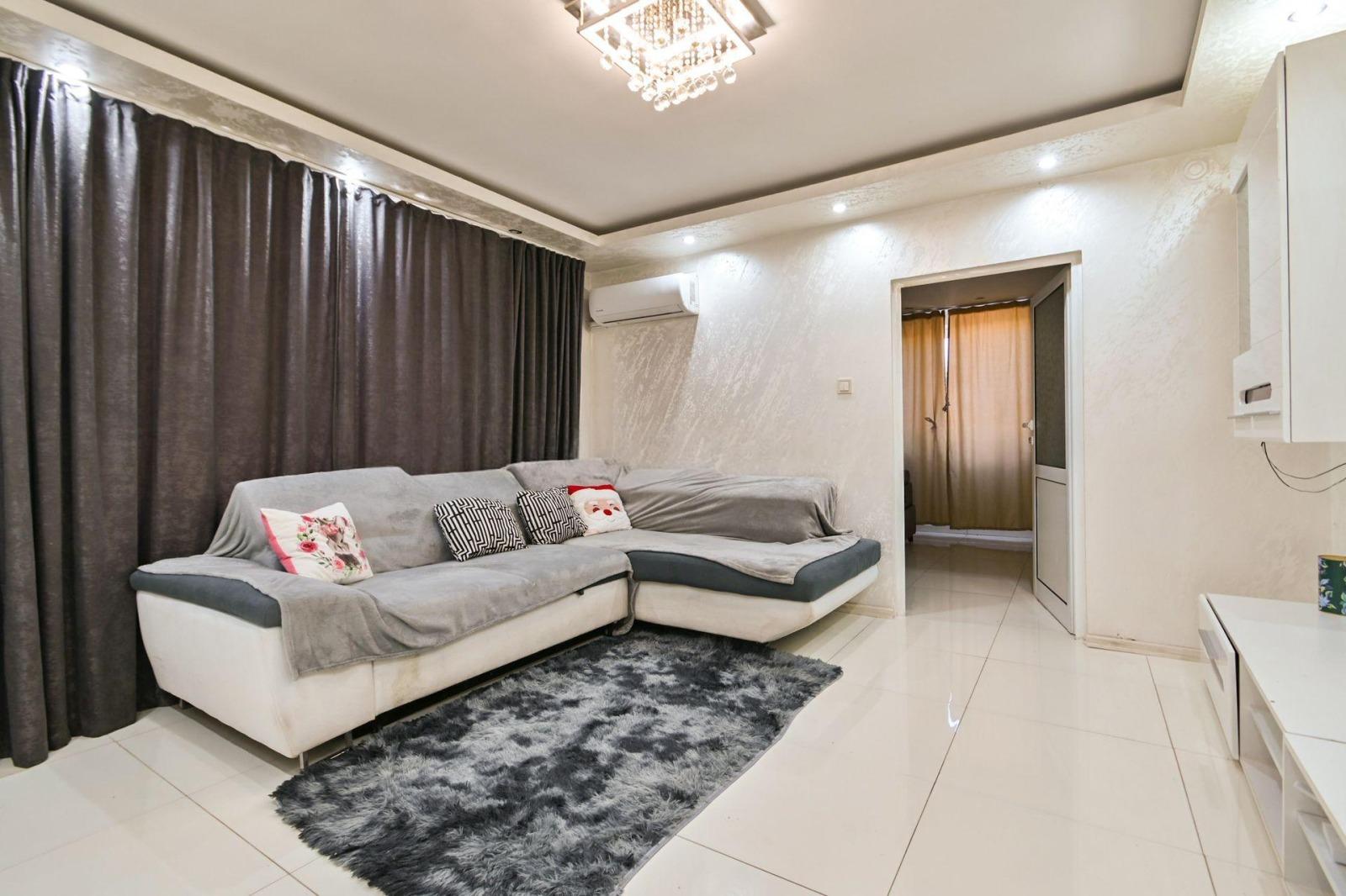 House Floor for Sale in Sofia, Obelya 2