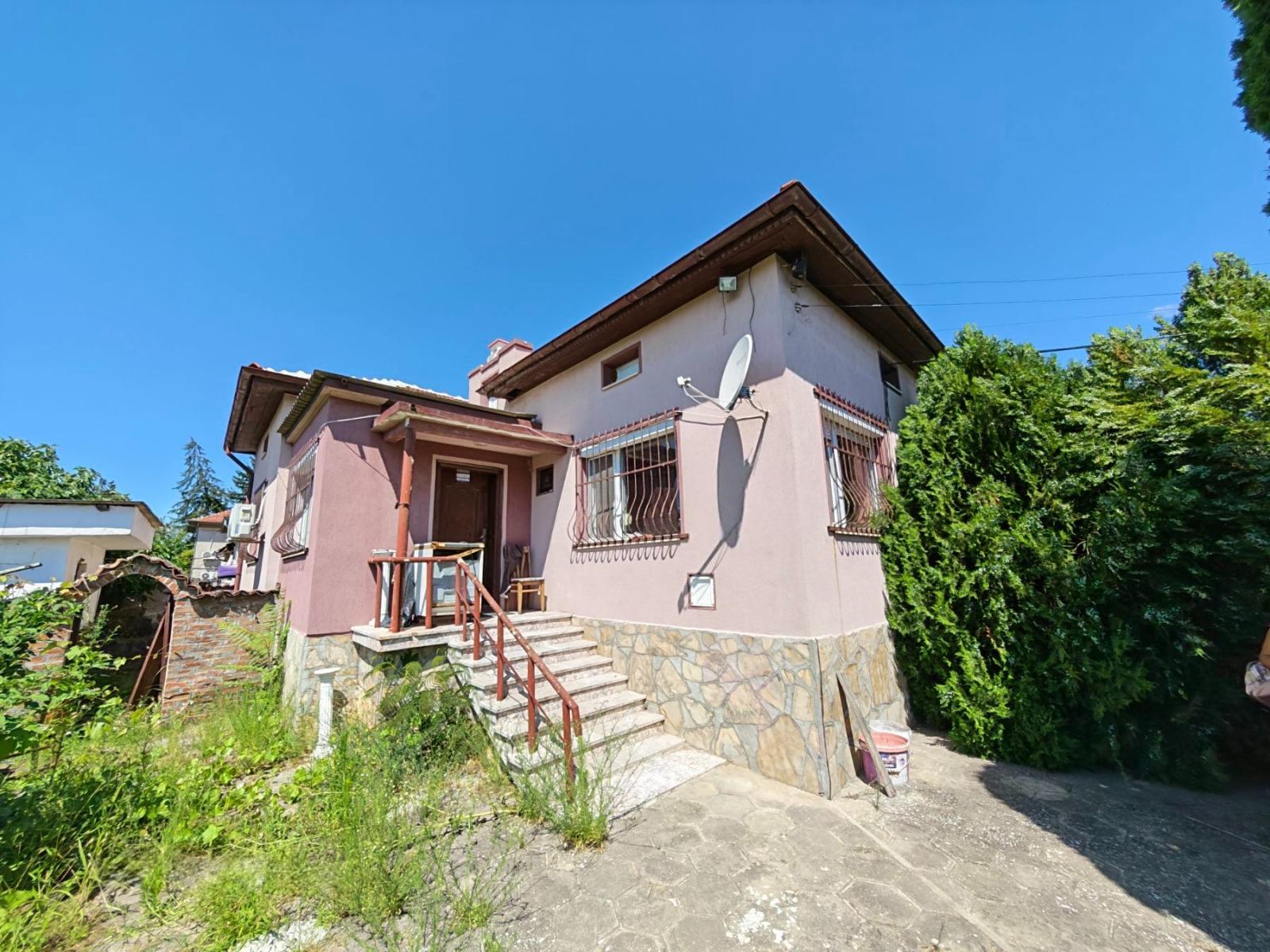 House for Sale in Cherna gora, Stara Zagora