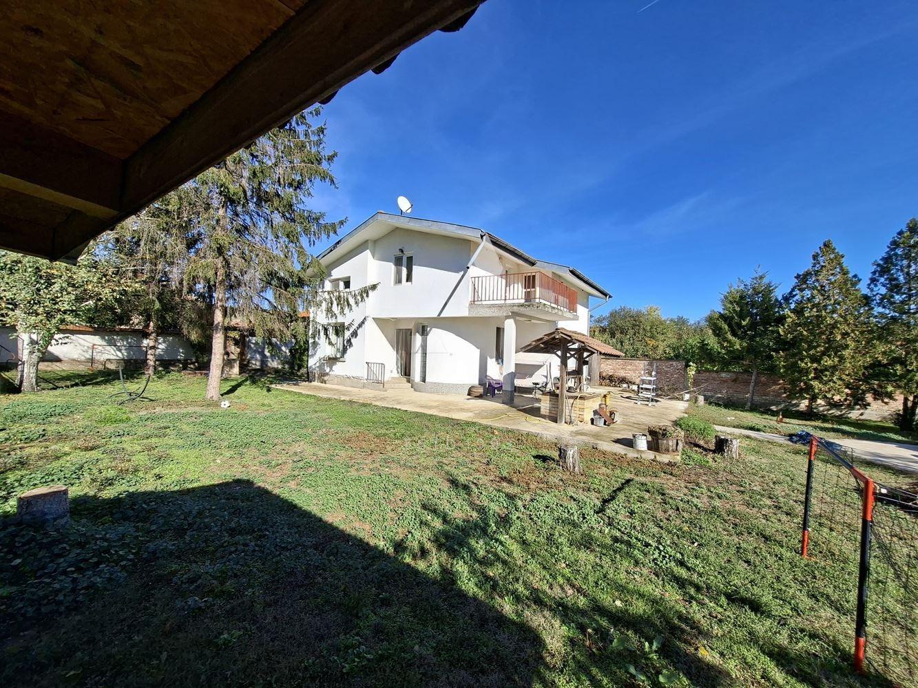 House for Sale in Komarevo, Pleven