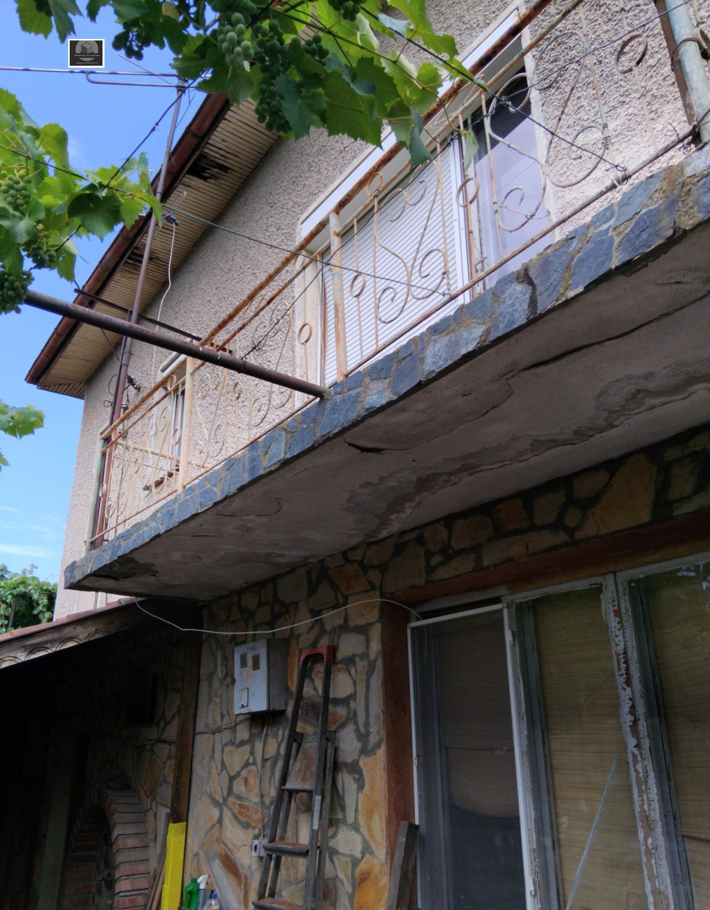House for Sale in Dzherman, Kyustendil