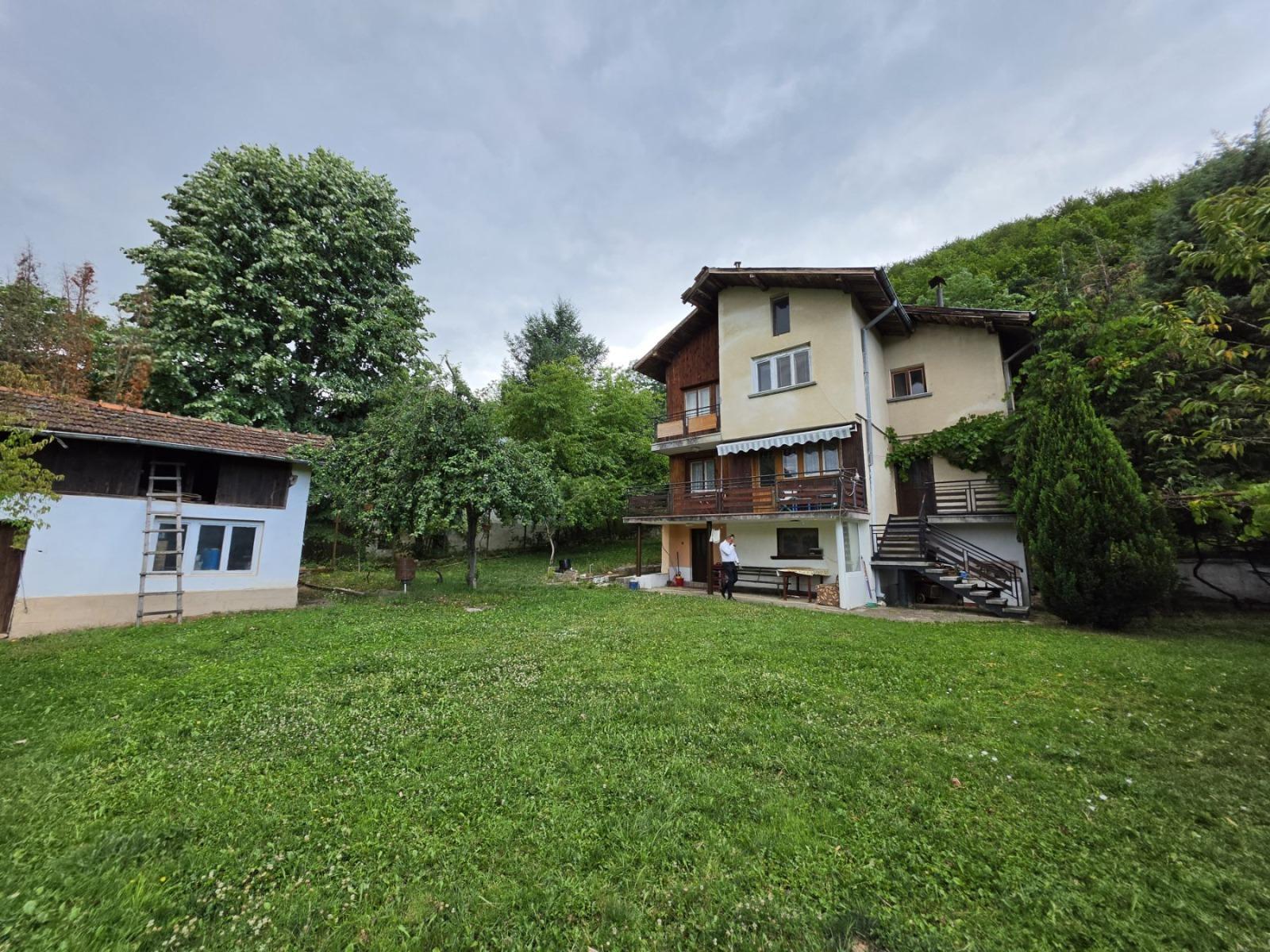 House for Sale in Pravets, Sofia Province