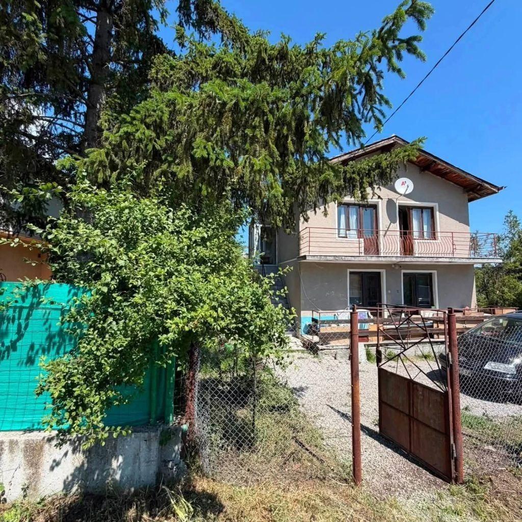 House for Sale in Planinitsa, Pernik