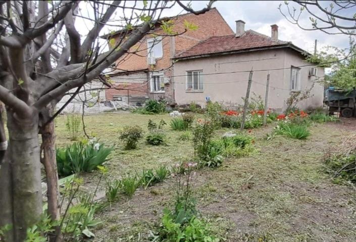 House for Sale in Aleko Konstantinovo, Pazardzhik
