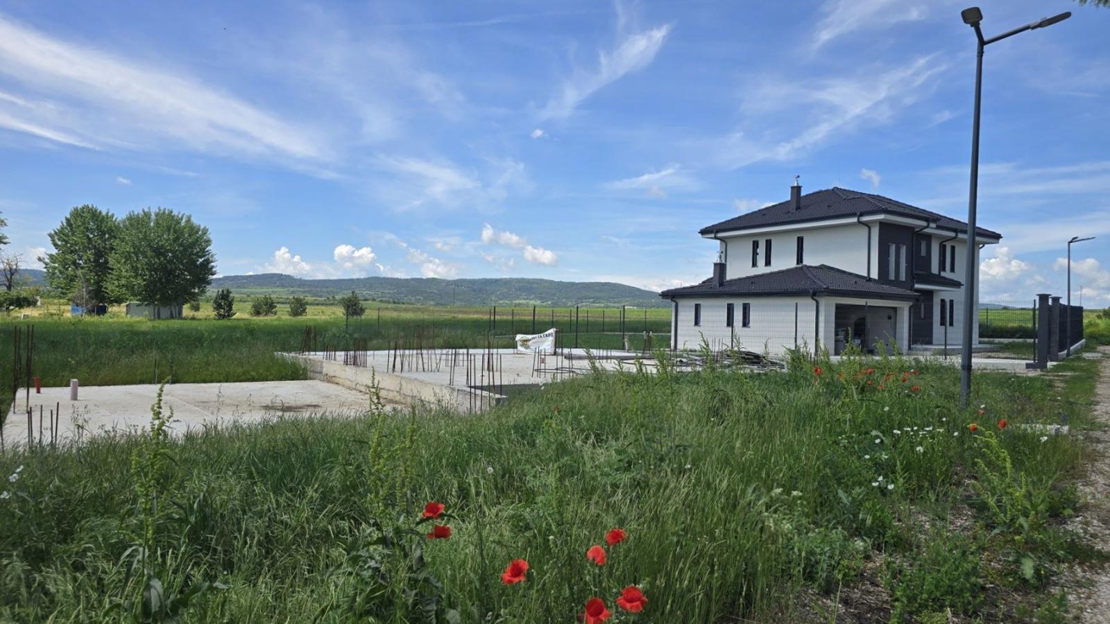 House for Sale in Slivnitsa, Sofia Province