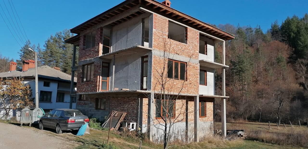 House for Sale in Mogilitsa, Smolyan
