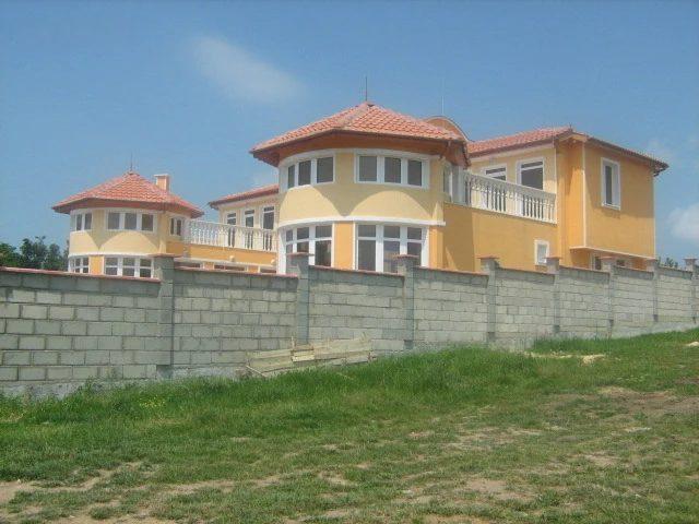 House for Sale in Varna, Briz