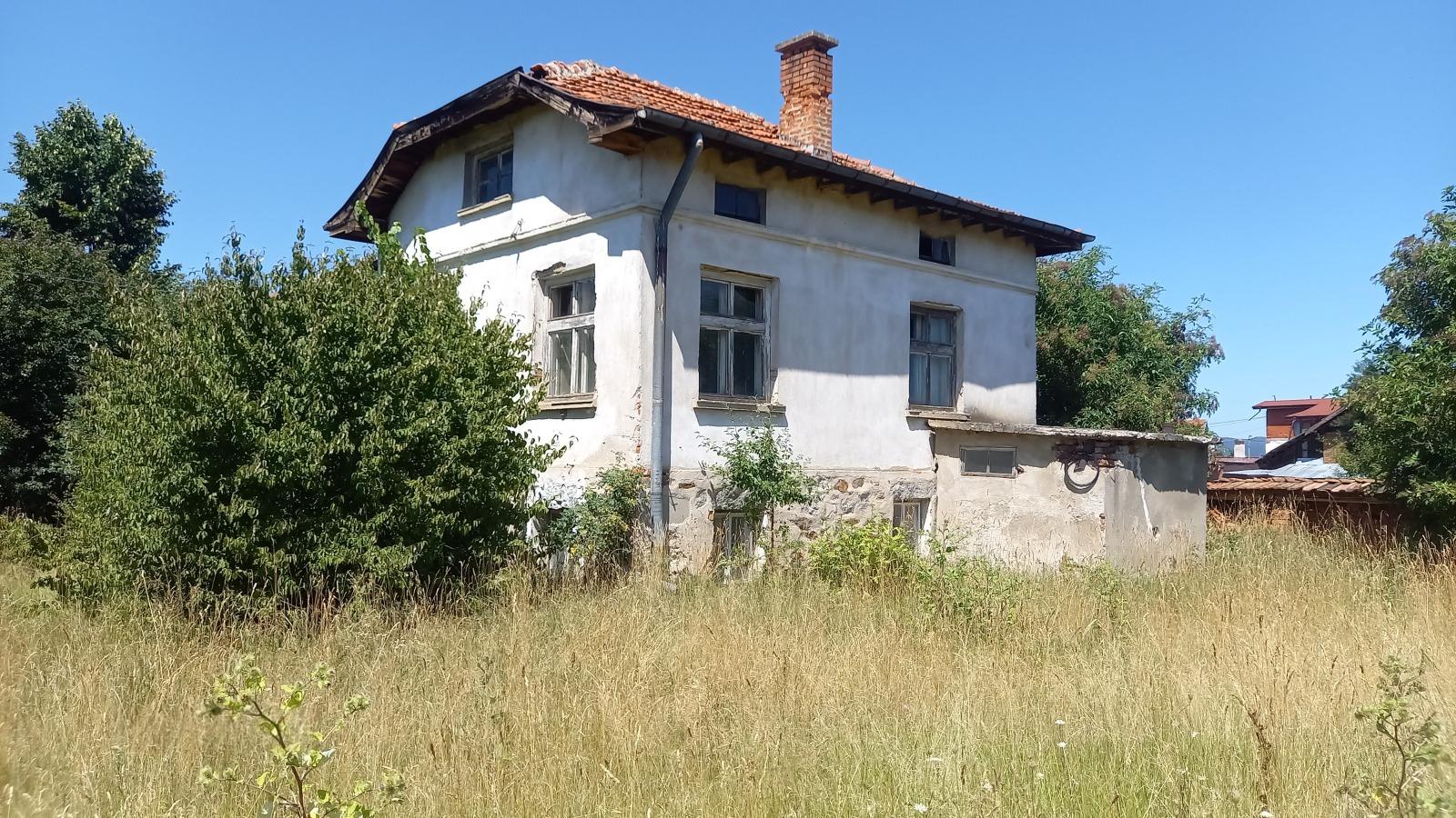 House for Sale in Prodanovtsi, Sofia Province