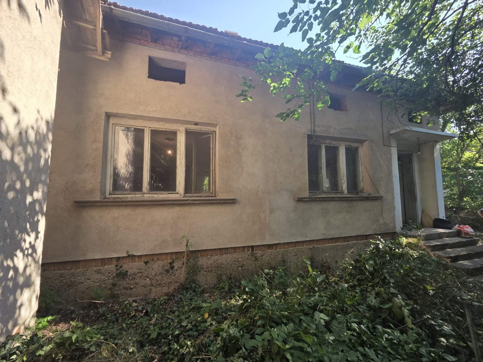 House for Sale in Medkovets, Montana