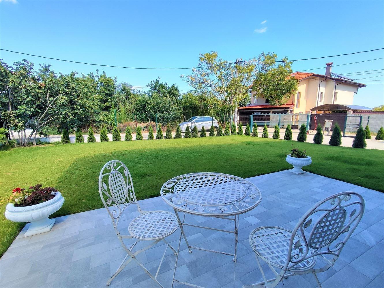 House for Sale in Varna, Alen mak Area