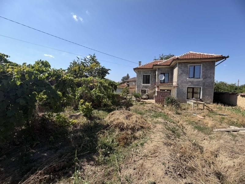 House for Sale in Resen, Veliko Tarnovo
