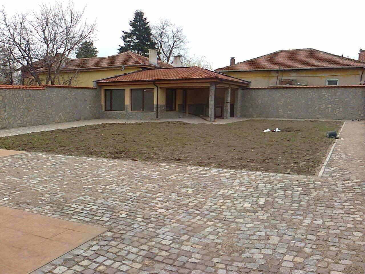 House for Sale in Parvomay, Plovdiv