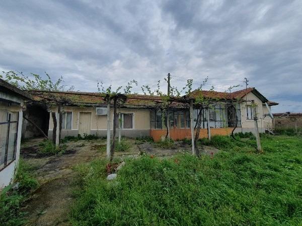 House for Sale in Razhevo, Plovdiv