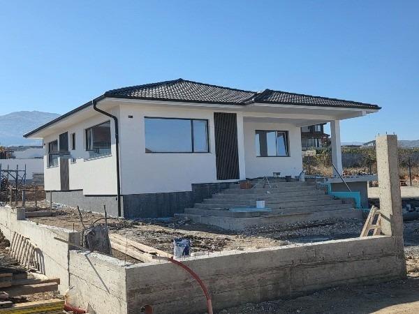 House for Sale in Belashtitsa, Plovdiv
