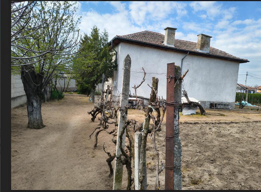 House for Sale in Tsalapitsa, Plovdiv