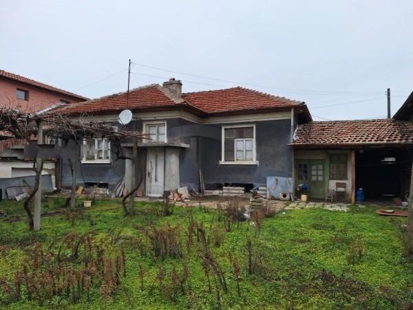 House for Sale in Razhevo Konare, Plovdiv