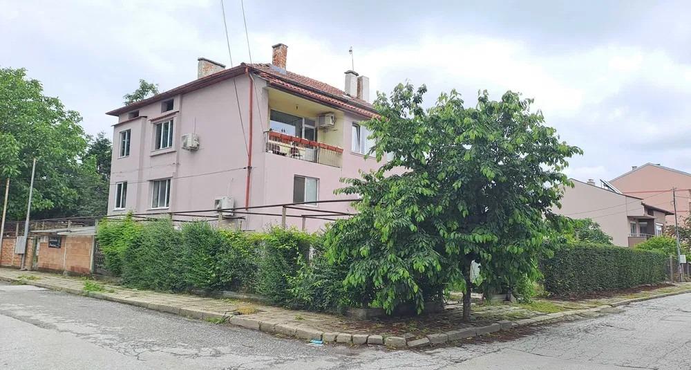 House for Sale in Plovdiv, Proslav