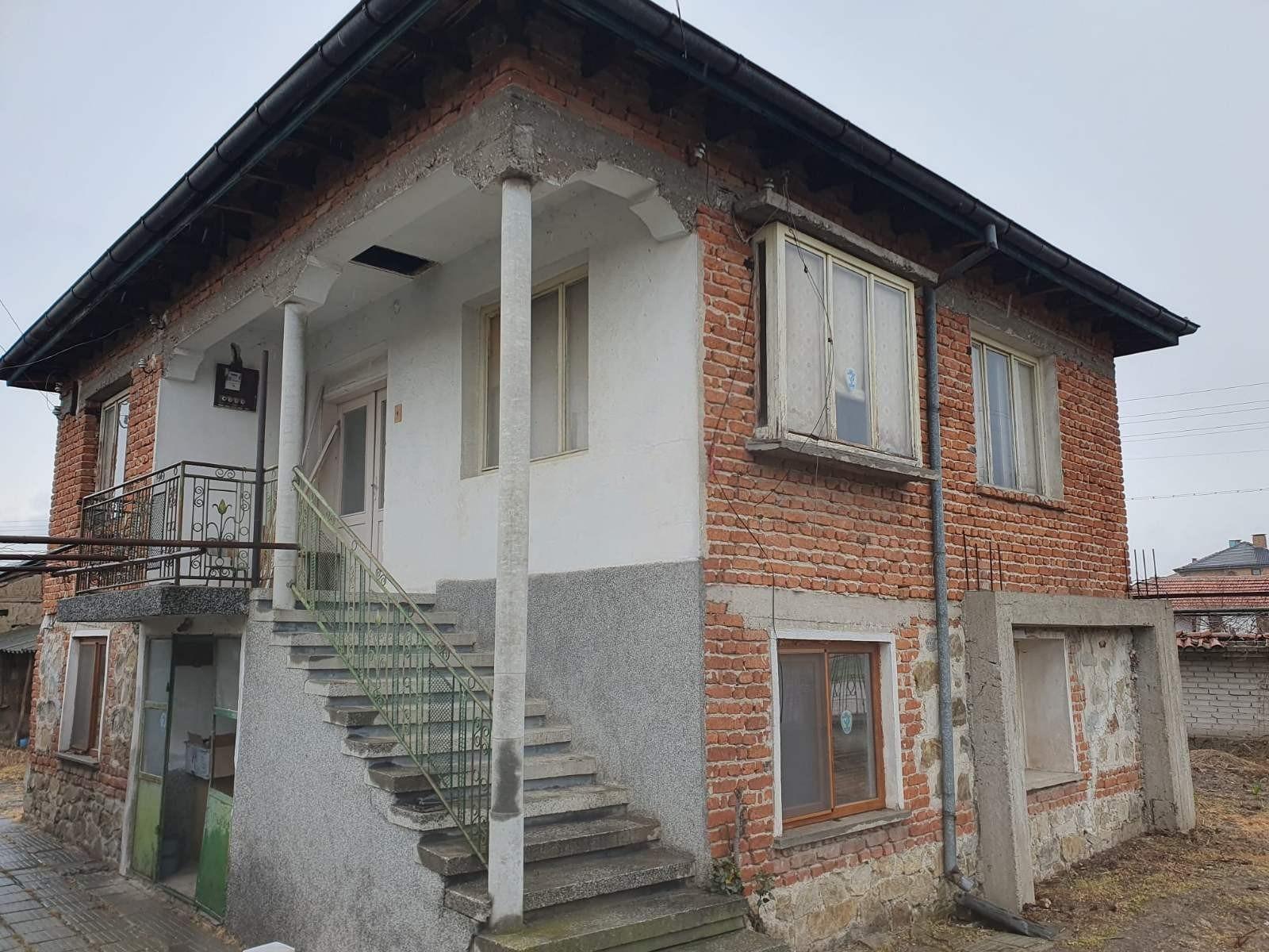 House for Sale in Chernozemen, Plovdiv