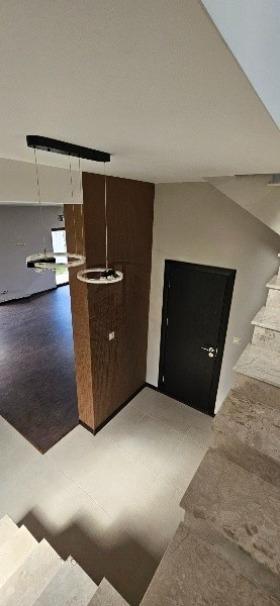 House for Sale in Belashtitsa, Plovdiv