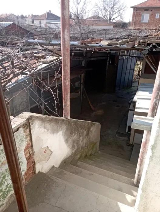 House for Sale in Begovo, Plovdiv