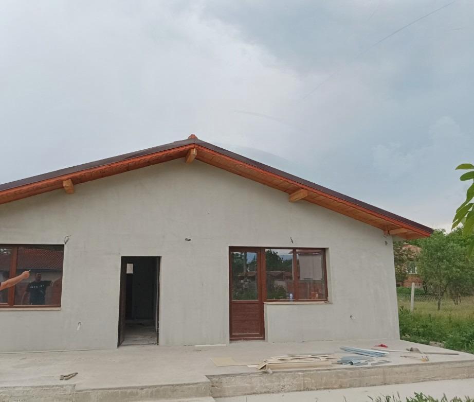 House for Sale in Kostievo, Plovdiv